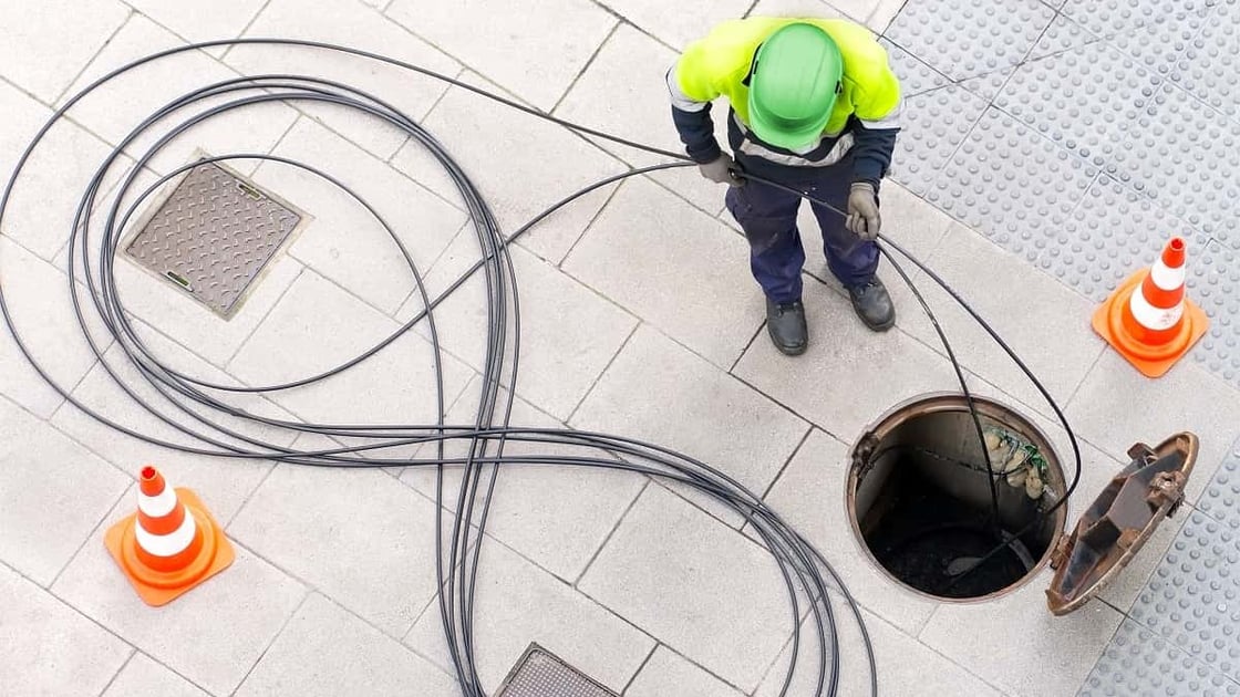 deploiement-fibre-optique-rue