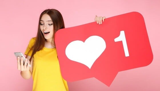 smartphone-happy-forfait-mobile-number-one (1)